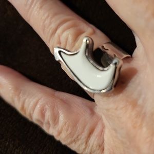 Christin Wolf Navajo Sterling Silver White Spirit Bear Ring Sz 7
